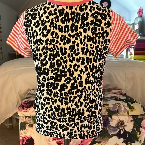 Marc Jacob’s Pink & White Striped T Shirt Size Small - Picture 2 of 4